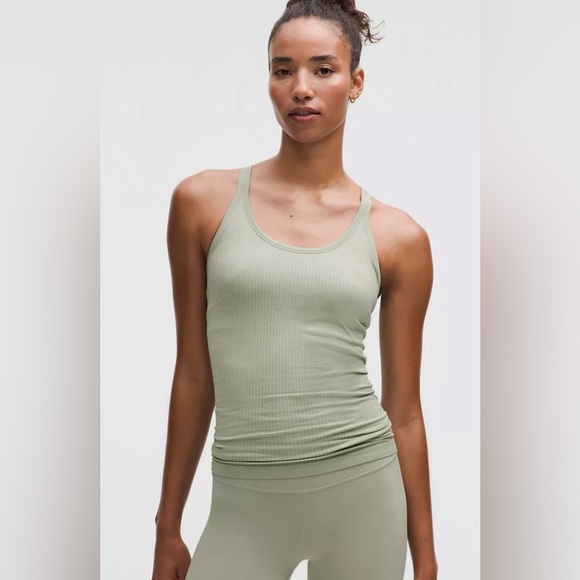lululemon athletica Tops - Lululemon Ebb to Street Tank Top Light Support, B/C Cup Sz 4